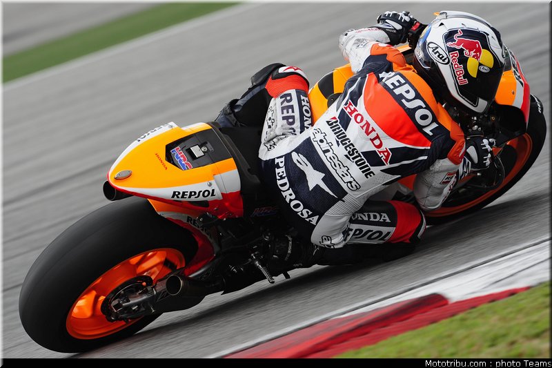 pedrosa_19_motogp_2010_test_sepang2