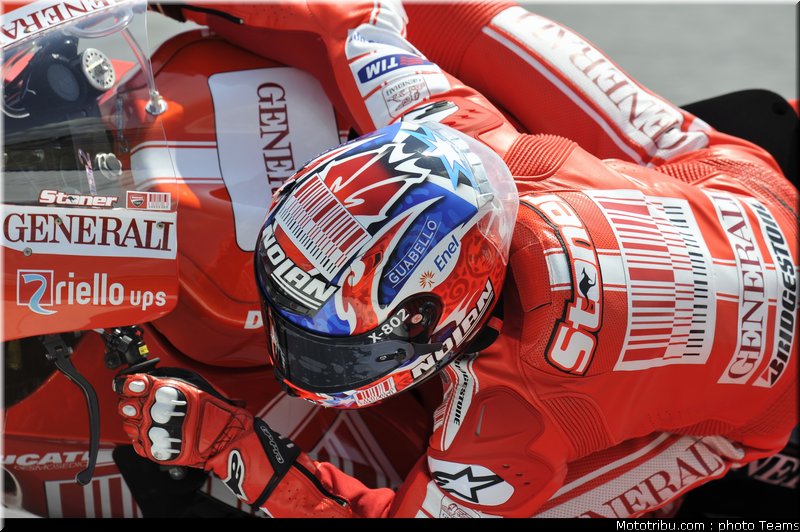 stoner_11_motogp_2010_test_sepang2