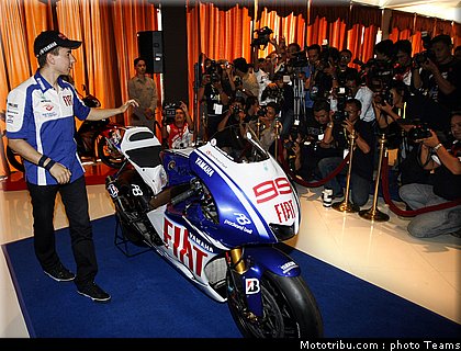 yamaha_asian_tour_02.jpg