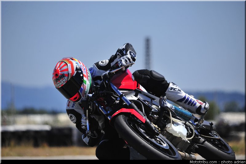 johann_zarco_test_circuit_du_mistral_2010_031