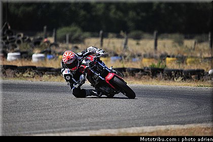 johann_zarco_test_circuit_du_mistral_2010_006.JPG