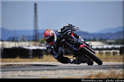 johann_zarco_test_circuit_du_mistral_2010_029.JPG