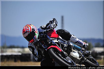 johann_zarco_test_circuit_du_mistral_2010_031.JPG