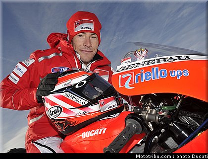 ducati_vroom_2011_0008.JPG
