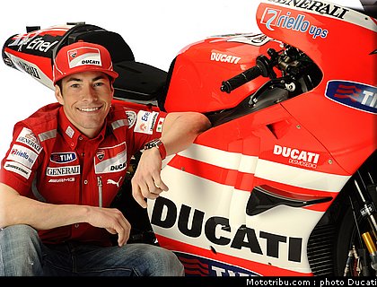 ducati_vroom_2011_0033.JPG