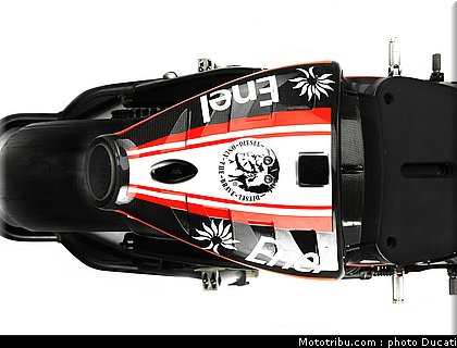 ducati_vroom_2011_0035.jpg
