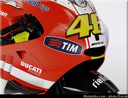 ducati_vroom_2011_0043.jpg
