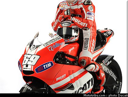 ducati_vroom_2011_0047.JPG