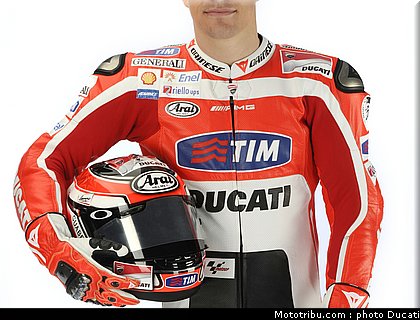 ducati_vroom_2011_0060.JPG