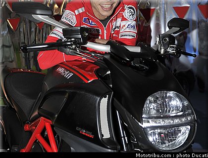 ducati_vroom_2011_0099.JPG