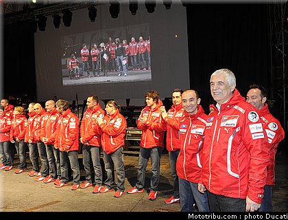 ducati_night_2011_009.JPG