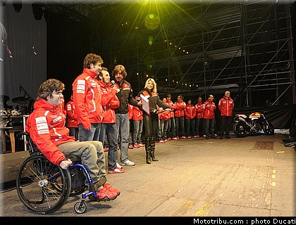 ducati_night_2011_010.JPG