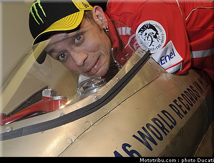 ducati_night_2011_066.JPG