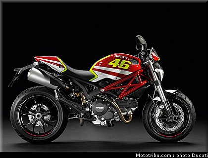 ducati_night_2011_072.jpg