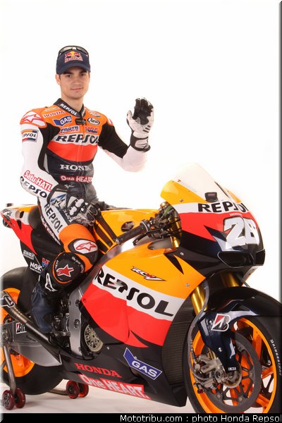 027_honda_repsol_hrc_2011_pedrosa_12_027