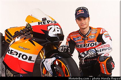 021_honda_repsol_hrc_2011_pedrosa_06_021.jpg