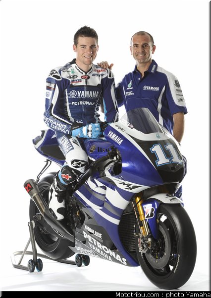 motogp_yamaha_racing_team_2011_spies_03