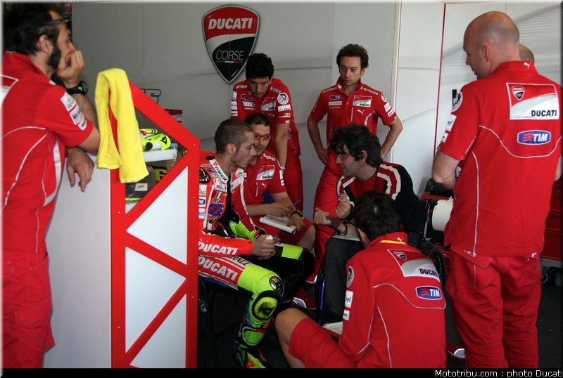 motogp_2011_test_ducati_gp12_rossi_6