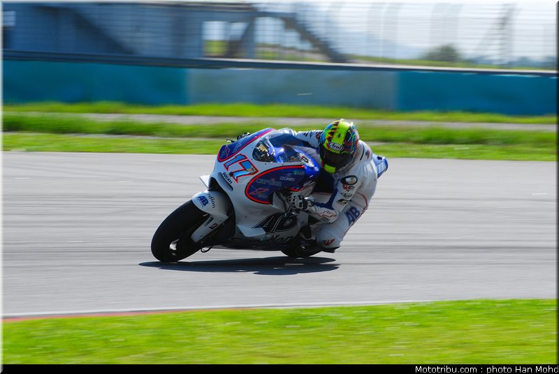 motogp_test_malaisie_2011_abraham_2
