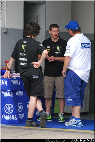 motogp_test_malaisie_2011_crutchlow_4