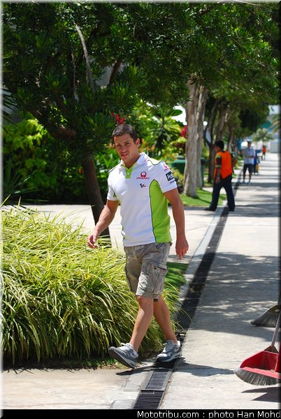 motogp_test_malaisie_2011_depuniet_10