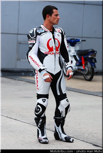 motogp_test_malaisie_2011_depuniet_11