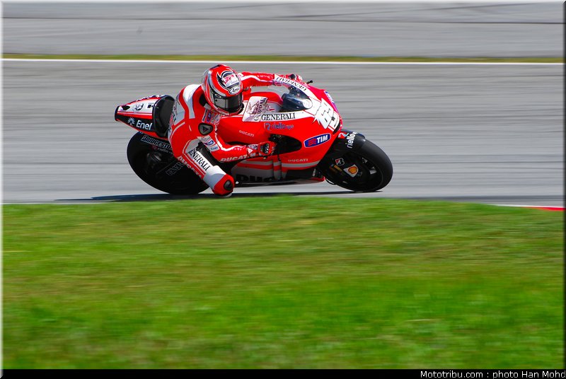 motogp_test_malaisie_2011_hayden_08