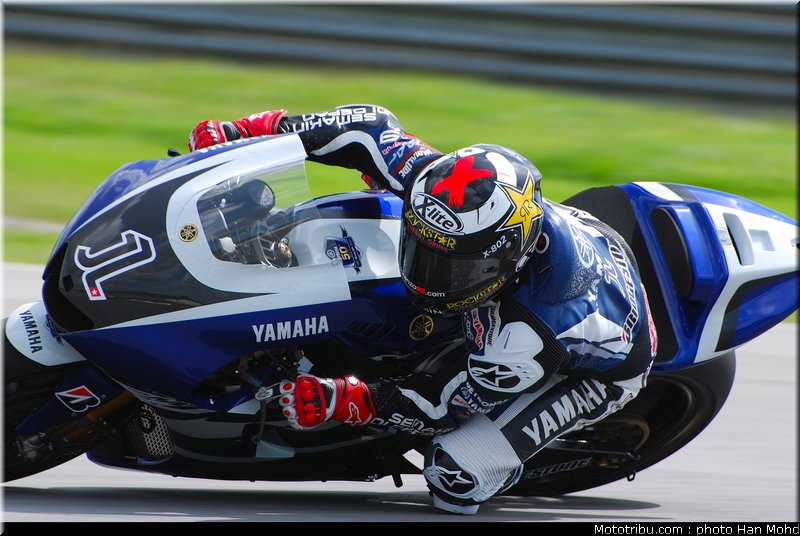 motogp_test_malaisie_2011_lorenzo_08