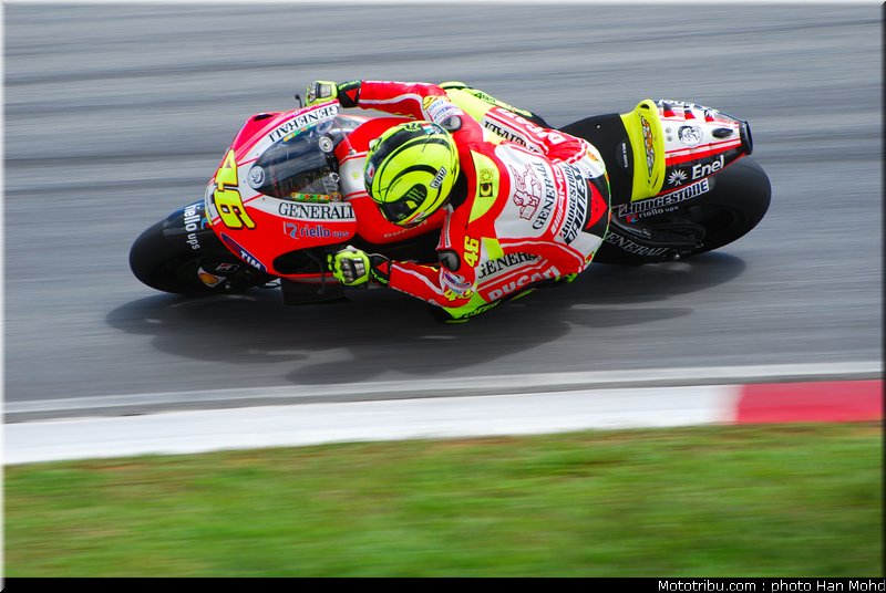 motogp_test_malaisie_2011_rossi_26