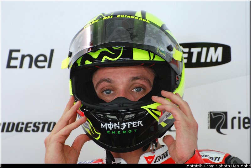 motogp_test_malaisie_2011_rossi_28