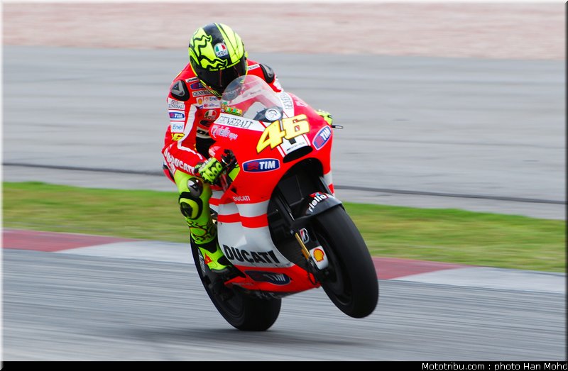 motogp_test_malaisie_2011_rossi_30
