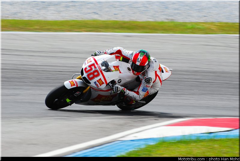 motogp_test_malaisie_2011_simoncelli_03