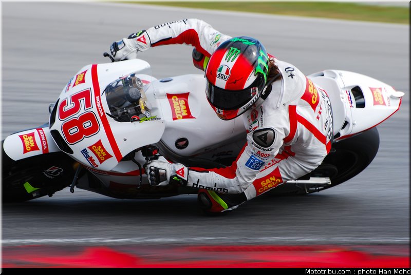 motogp_test_malaisie_2011_simoncelli_05