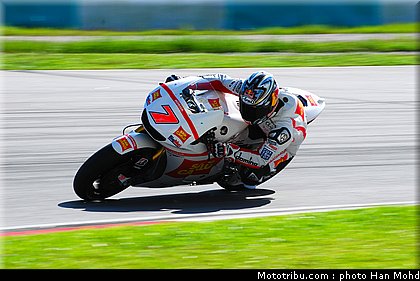 motogp_test_malaisie_2011_aoyama_1.JPG