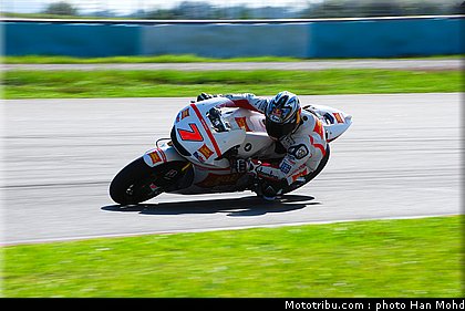motogp_test_malaisie_2011_aoyama_2.JPG