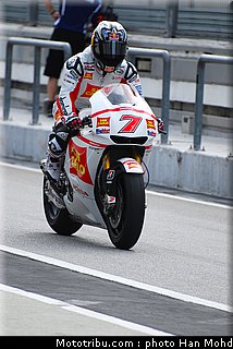motogp_test_malaisie_2011_aoyama_3.JPG