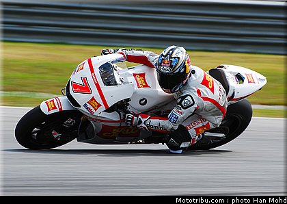 motogp_test_malaisie_2011_aoyama_4.JPG