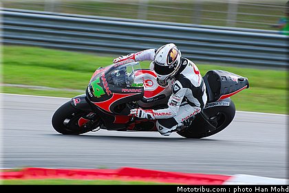motogp_test_malaisie_2011_depuniet_24.JPG