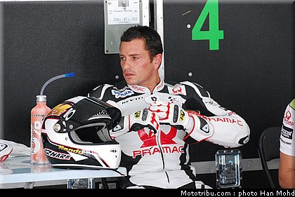 motogp_test_malaisie_2011_depuniet_27.JPG