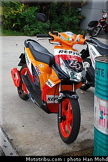 motogp_test_malaisie_2011_dovizioso_09.JPG