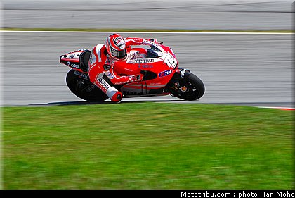 motogp_test_malaisie_2011_hayden_08.JPG