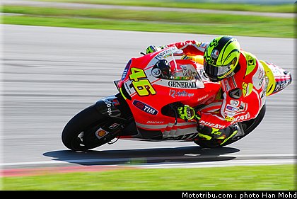 motogp_test_malaisie_2011_rossi_01.JPG