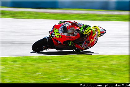 motogp_test_malaisie_2011_rossi_02.JPG