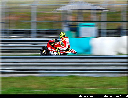 motogp_test_malaisie_2011_rossi_04.JPG