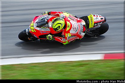 motogp_test_malaisie_2011_rossi_26.JPG