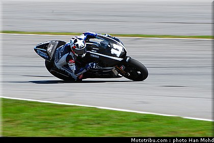 motogp_test_malaisie_2011_spies_3.JPG
