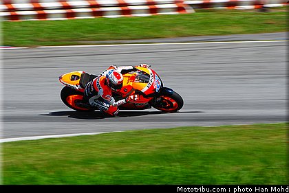 motogp_test_malaisie_2011_stoner_04.JPG
