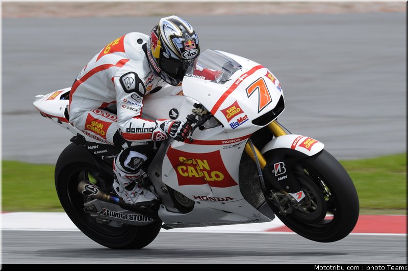 motogp_test_malaisie_2011_aoyama_03