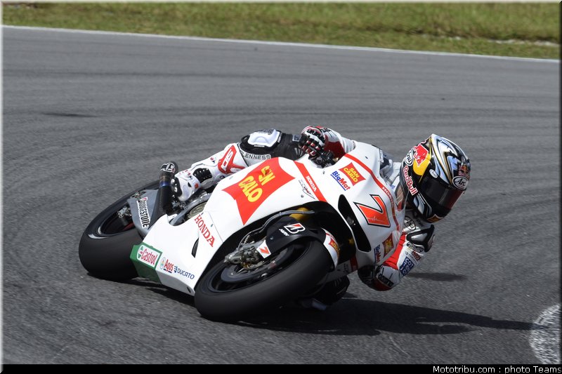 motogp_test_malaisie_2011_aoyama_07