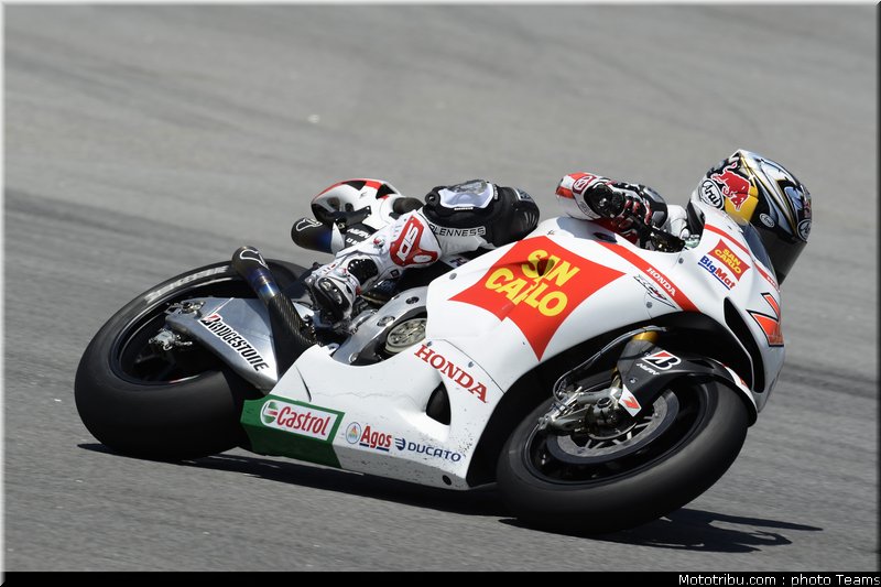 motogp_test_malaisie_2011_aoyama_08